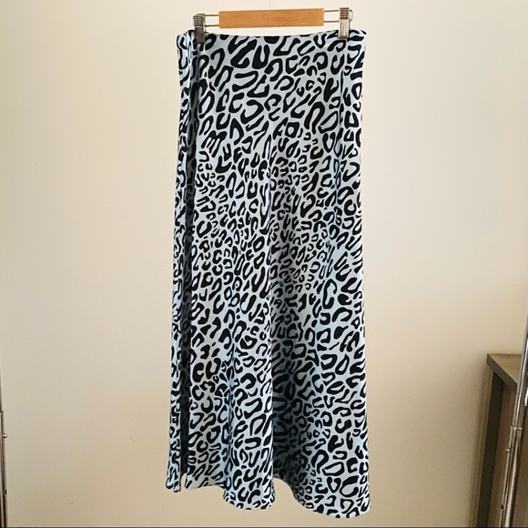 Rebecca Minkoff Sz 4 Blue Leopard Midi Skirt - Picture 3 of 7